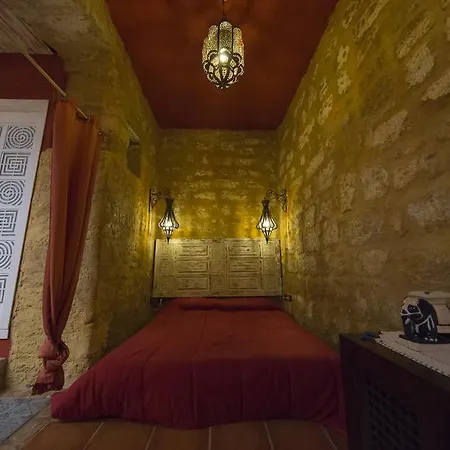 Le Stanze Dello Scirocco Sicily Luxury Bed and Breakfast Αγκριτζέντο