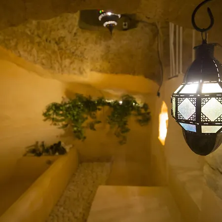 Le Stanze Dello Scirocco Sicily Luxury Bed & Breakfast 3*